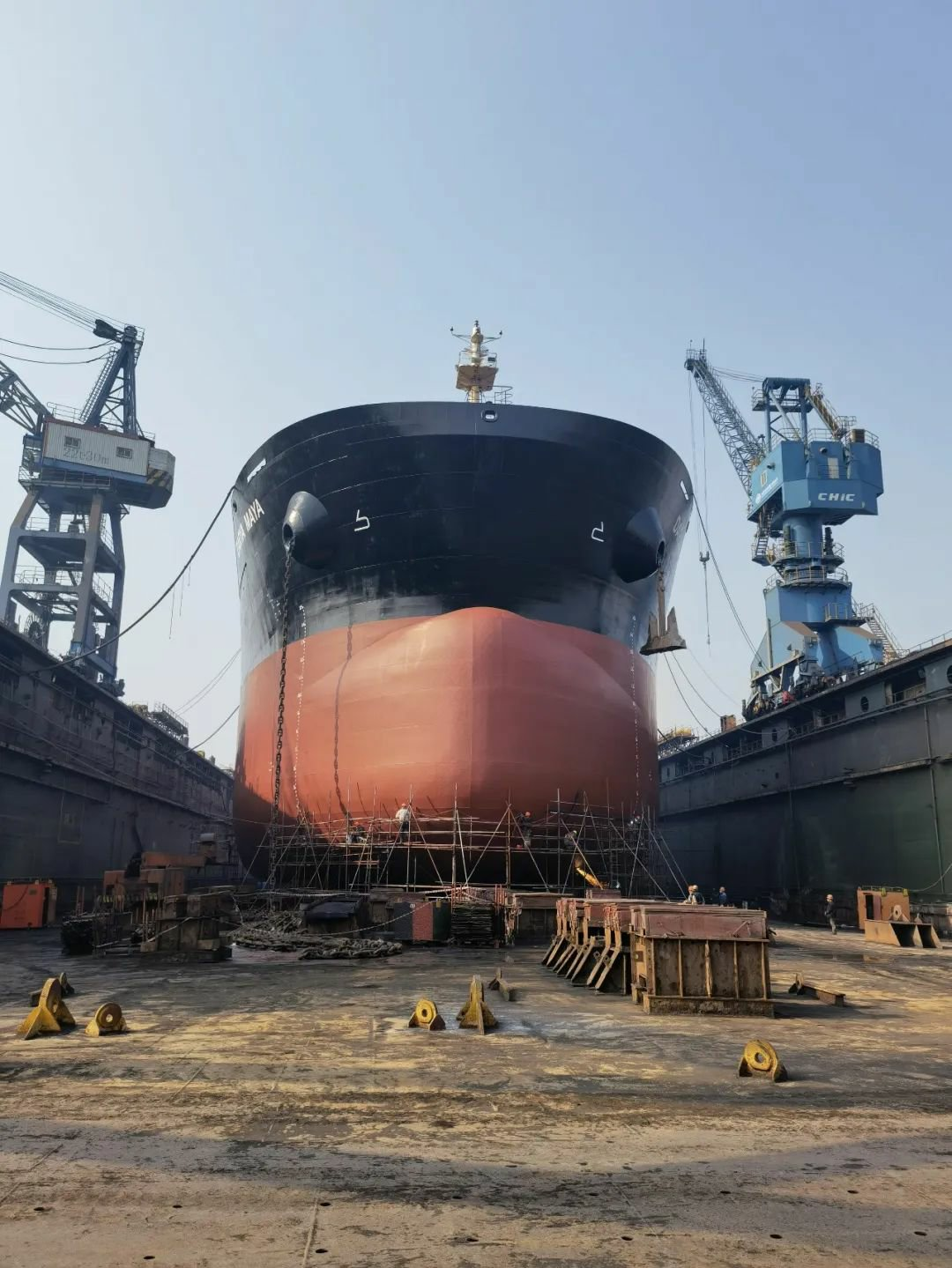 大连中远海运重工完成“玛雅“轮维修工程