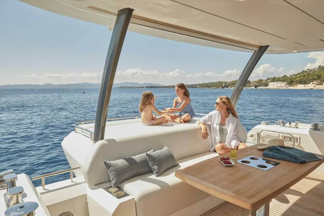 沛海驰 F-LINE 2022新旗舰 | PRESTIGE 690