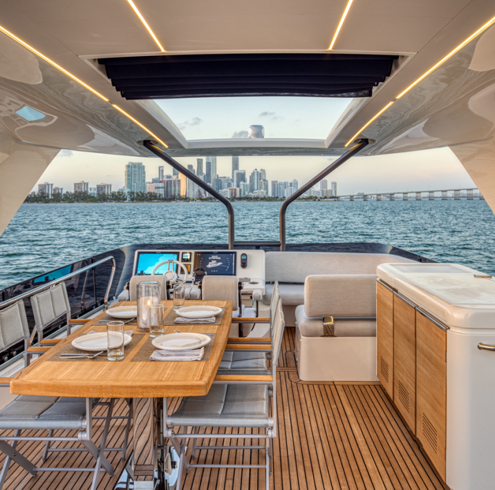 沛海驰 F-LINE 2022新旗舰 | PRESTIGE 690