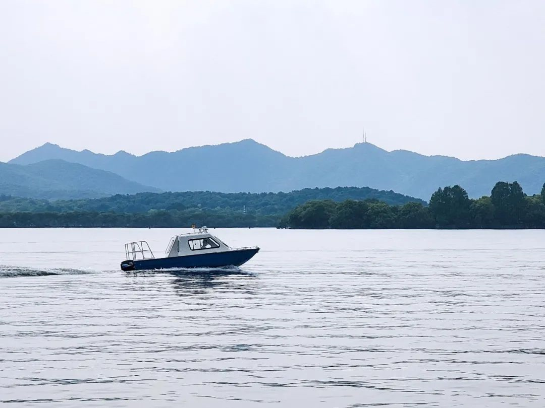 逸动科技助力杭州西湖船艇电动化改造，年减少碳排放33.6吨！
