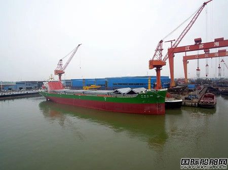 江苏海通交付一艘22000吨散货船,