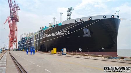  沪东中华建造全球最大浅水航道LNG船开启气体试航,