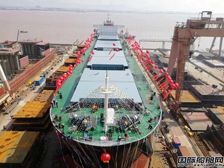 海东造船建造47000吨散货船“中兴达69”轮下水