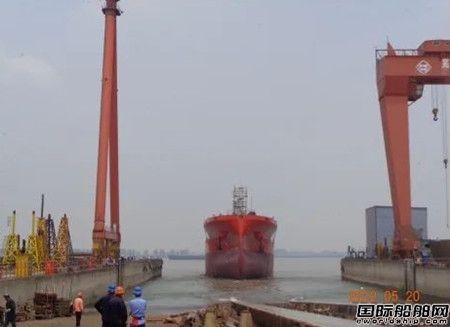  鼎衡航运两艘新造6800吨不锈钢化学品船完成大节点,