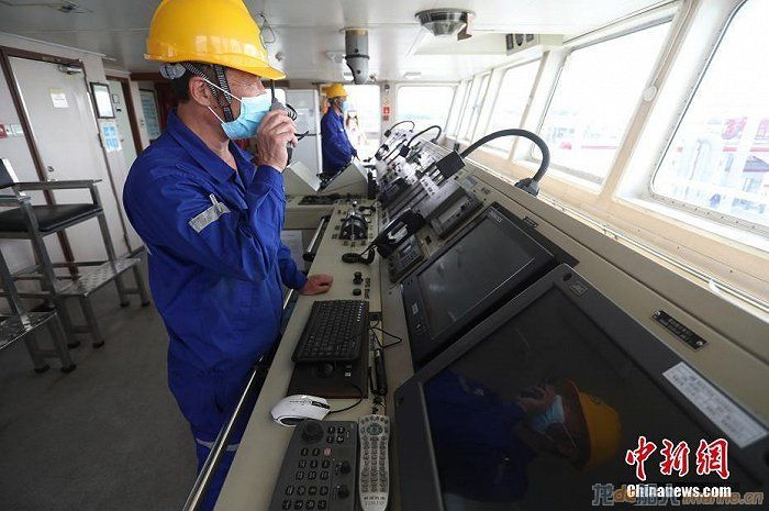 上海：疫情期间全力保障国际航运船舶燃油供应