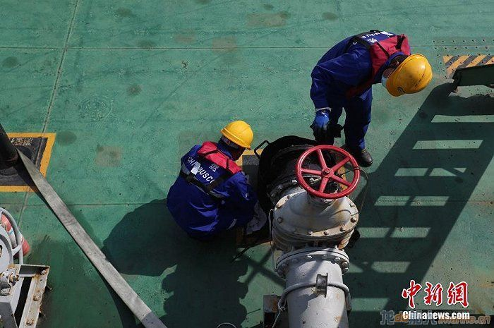 上海：疫情期间全力保障国际航运船舶燃油供应