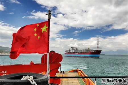 海油发展采油公司为我国首次自主解脱FPSO立新功,