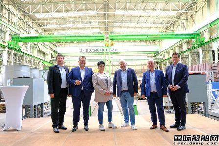 这家造邮轮破产的船厂被收购!德国海军称机会难得,