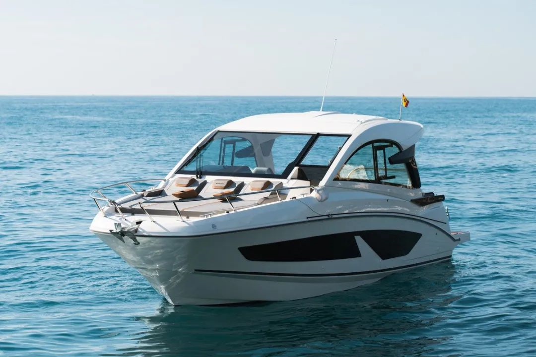 亚洲首艘博纳多Gran Turismo 32售出， 博纳多游艇成为亚洲人气之星