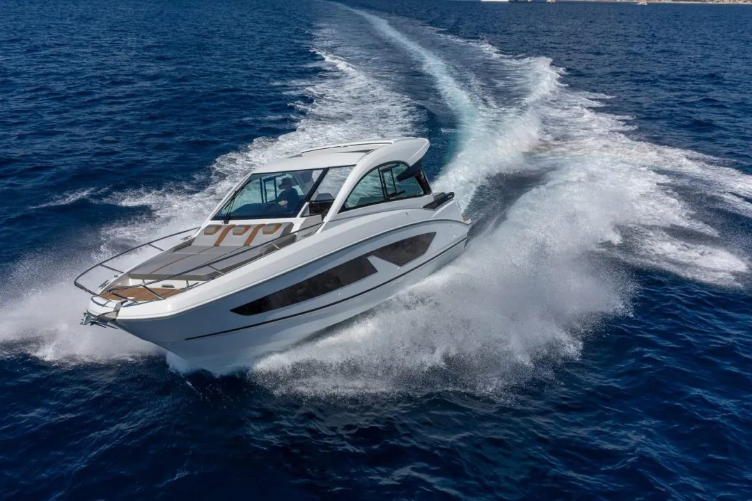 亚洲首艘博纳多Gran Turismo 32售出， 博纳多游艇成为亚洲人气之星