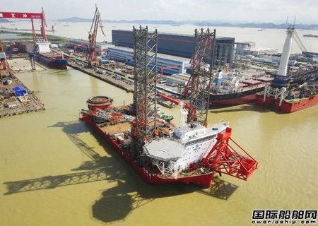  黄埔文冲建造国内首艘2000吨级海上风电安装平台下水,