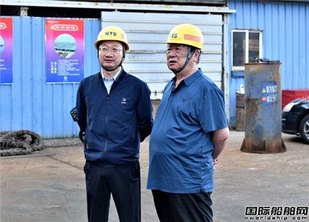 新时代造船同一天两艘船相继下水