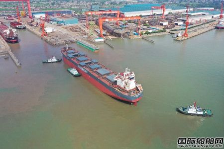  新韩通为Oldendorff建造两艘82000吨散货船出坞,
