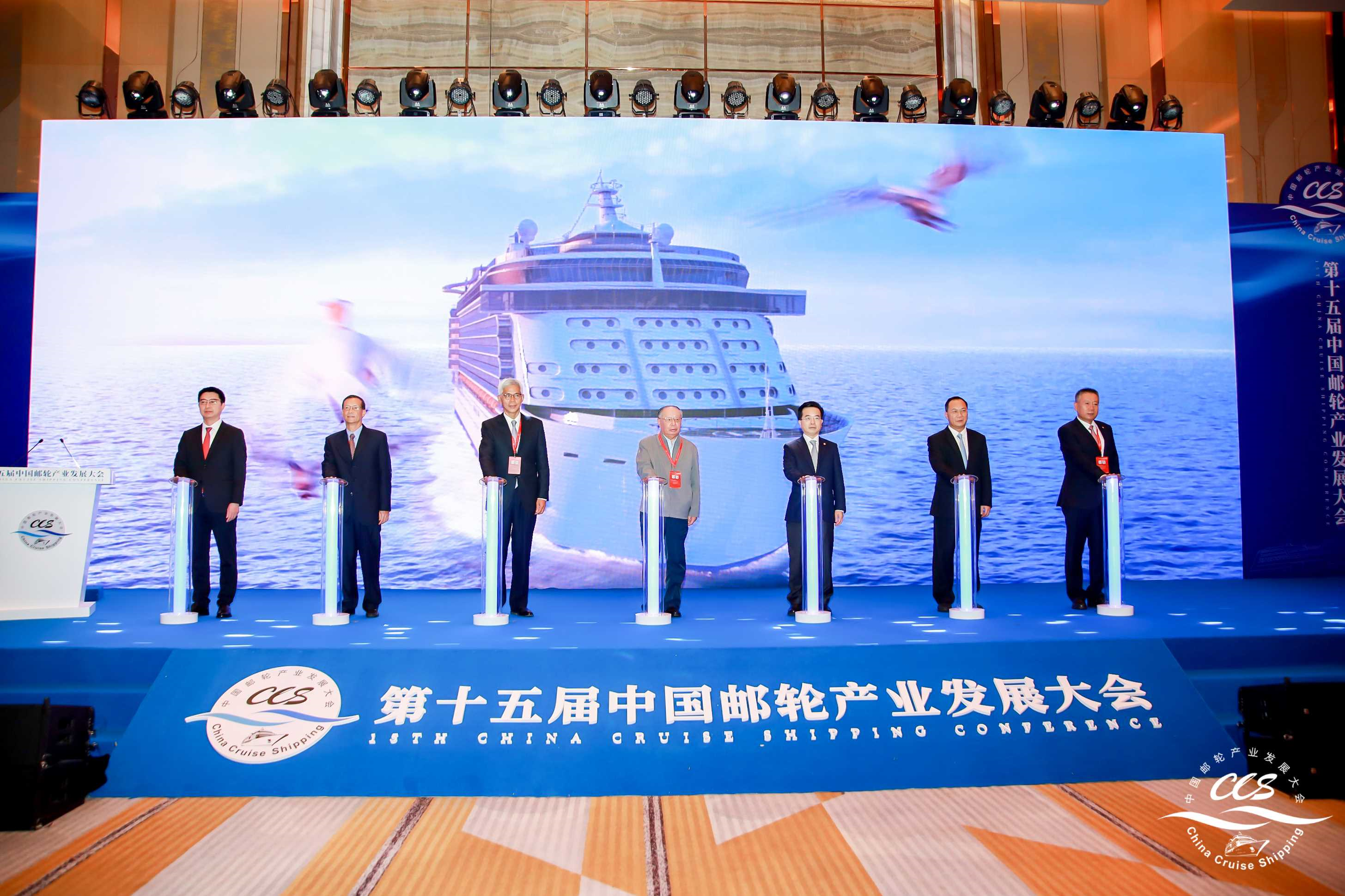 五部委发布《关于邮轮游艇装备及产业发展的实施意见》 首次为中国游艇新兴行业的发展联合专发文件