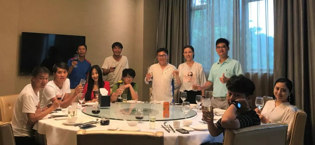 经历沧桑，人来人往--遇见最美的你