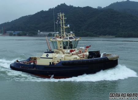  显利造船建造第3艘28米护航拖轮拖轮启航,