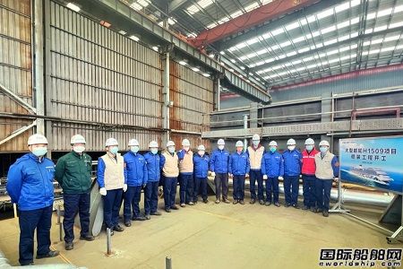 外高桥造船国产大型邮轮二号船舾装工程开工