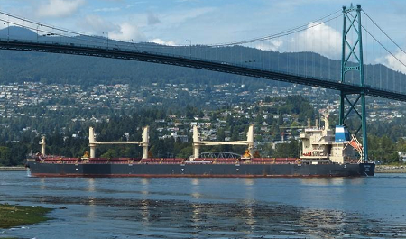 Eagle Bulk收购一艘Ultramax型散货船继续更新船队