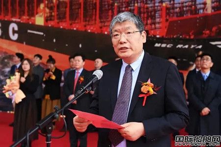 江南造船交付首艘24100TEU级超大型集装箱船,