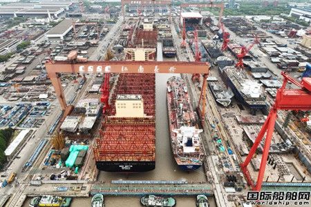 完美收官!江南造船完成年度第二批次双坞双线联动建造,
