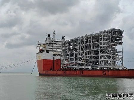 中海福陆重工承建加拿大LNG项目最重模块成功登船
