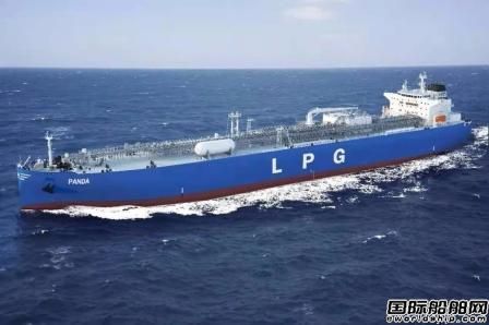  江南造船为西南海运建造两艘93000方VLGC同日命名,