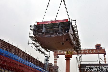 镇江船厂3236kW油电混合动力全回转拖轮顺利搭载