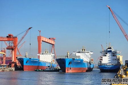  收官！扬子江船业交付海丰国际第10艘2600箱集装箱船,