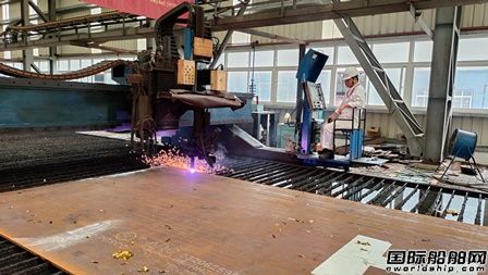 舟山太平洋海工首制40000吨多用途船开工,