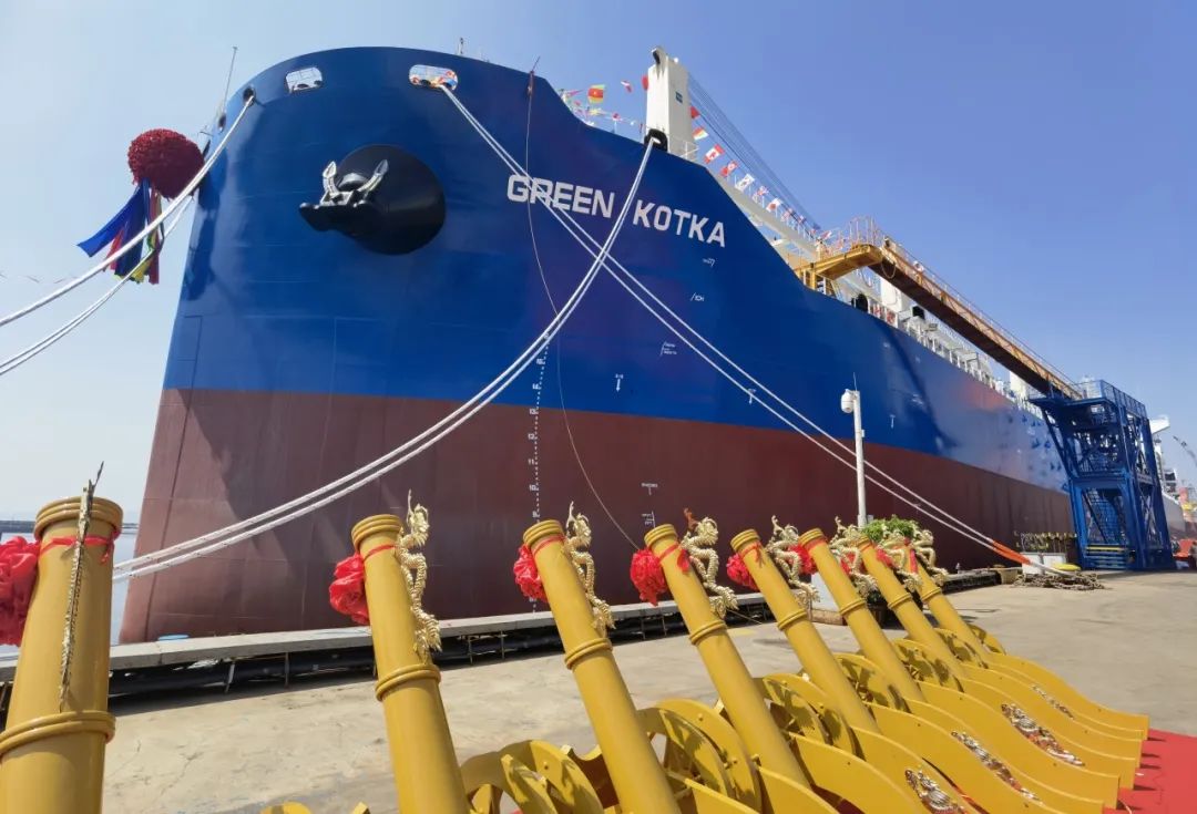 中远海运特运接入经营第二艘68000吨冰级多用途纸浆船