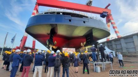  大西洋造船厂为丽思卡尔顿建造首艘LNG动力邮轮出坞,
