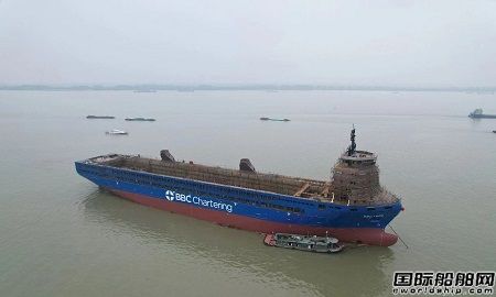 三福船舶首艘11000DWT多用途船顺利下水