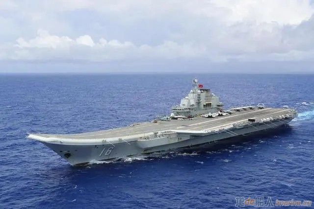 [军品]俄国家杜马一议员建议 俄罗斯向中国回购辽宁舰,