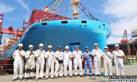 新扬子造船交付LEPTA第六艘3500TEU集装箱船