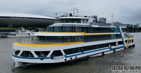 华海造船建造400客黄浦江游览船“悦星10”轮成功首航