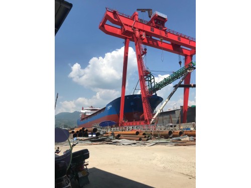 承接油船，散货船，集装箱船制造图1