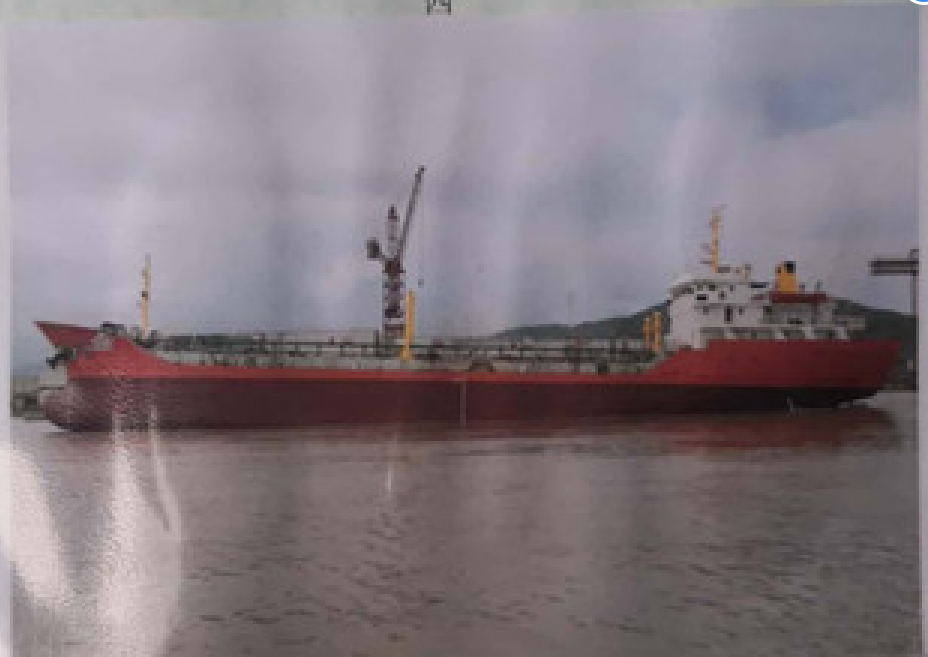 转让2005-3400t-450w油船