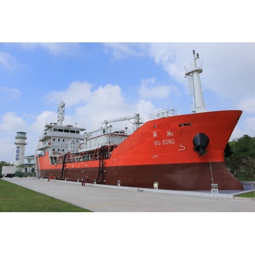 出售3300吨双底双壳油船 zc检 出口专用