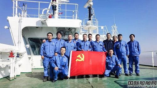 节约7天！沪东中华13000TEU双燃料船首次实现“二合一”试航