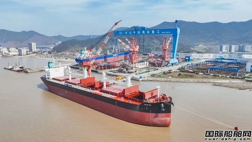 舟山中远海运重工63600吨散货船系列项目实现多个节点
