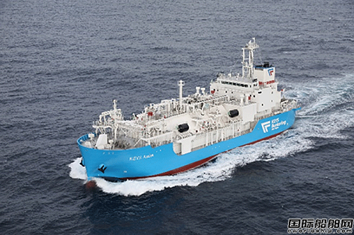 三菱造船交付日本首艘双燃料LNG加注船
