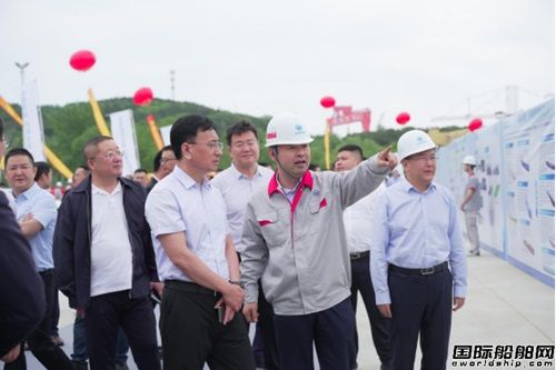 “超级工厂”投产!百年芜船开启“由江向海”新篇章,