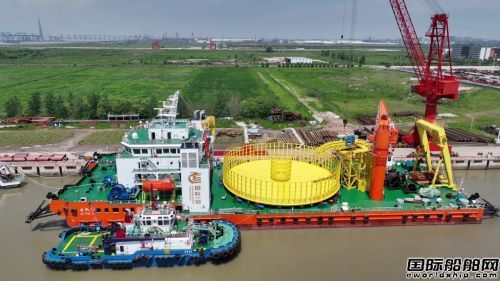  再添利器！海新重工交付万吨级新型海缆船“启帆19”,