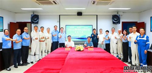 冲刺“下半场”！黄埔文冲两船同日提前交付