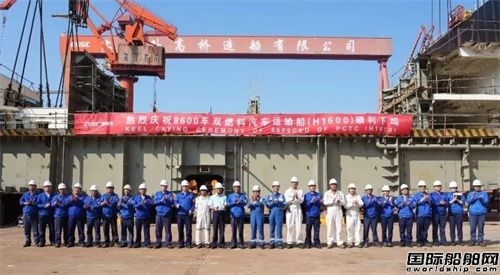 双船下坞！外高桥造船一号船坞同日完成两大节点