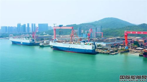 厦船重工完成一船出坞一船试航返港两节点