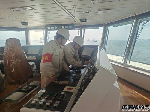 南通远洋配套/威海重工科技交付国内首艘双燃料耙吸挖泥船FGSS系统,