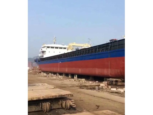 售：2015年沿海2600吨甲板货船