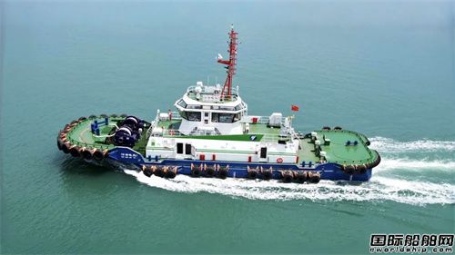 华南地区最大马力拖轮“深港电拖1”正式交付