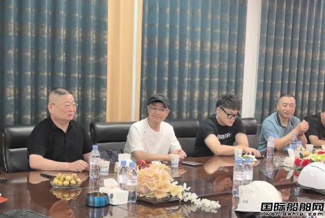  皓友造船为朝阳海运建造8000吨散货船开工,
